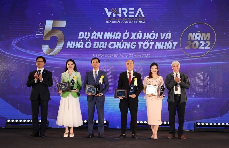 Năm 2022, Kim Oanh Group đoạt giải thưởng bất động sản tiêu biểu năm