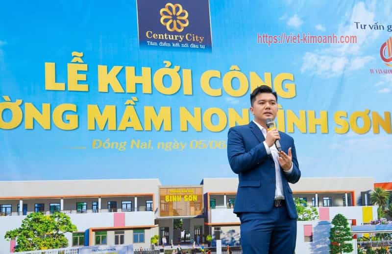 Đại diện kim oanh phát biểu tại sự kiện động thổ trường bình sơn